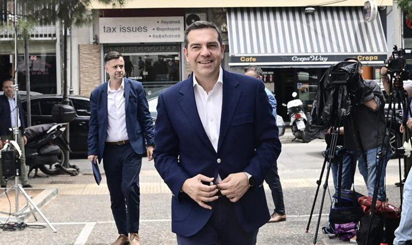 tsipras-pame-na-dwsoume-maxi-me-stoxi-tin-anatropi-sisxetismwn