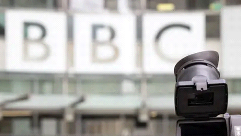 paraithseis-bomba-meta-to-peiragmeno-video-tou-tramp