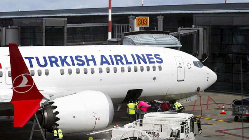 h-turkish-airlines-egkataleipei-to-49-pou-eixe-sthn-air-albania