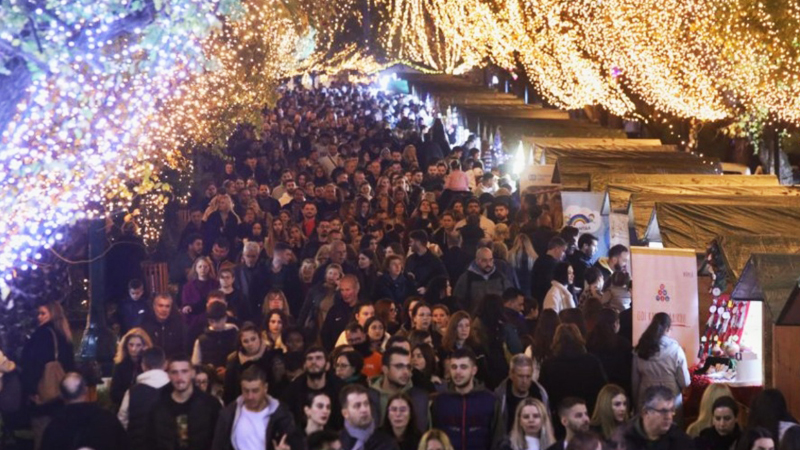 Ανοίγει το Χριστουγεννιάτικο Χωριό της Περ. Αττικής