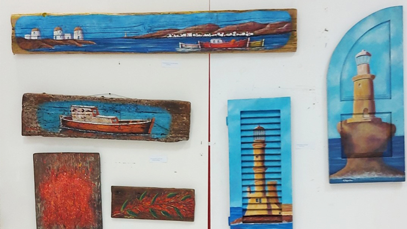 eikastikh-ekthesh-me-anakyklwsima-ylika