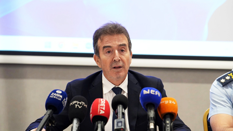 Υπέρ της αυστηροποίησης της νομοθεσίας για τα όπλα ο υπουργός Προστασίας του Πολίτη