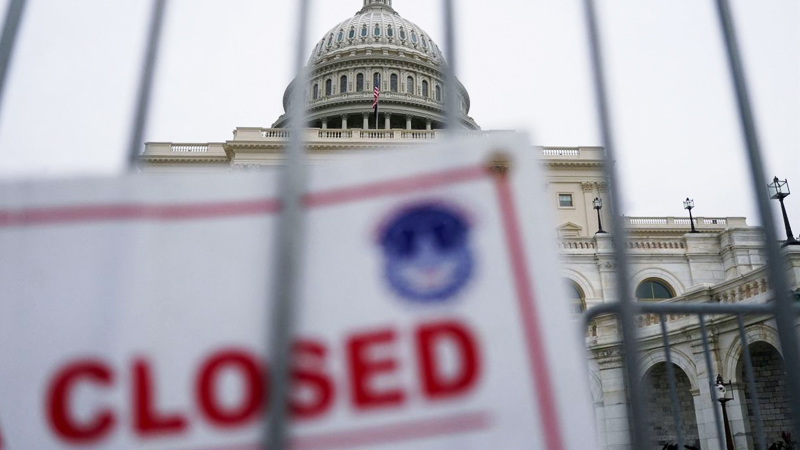 louketo-sto-amerikaniko-dhmosio