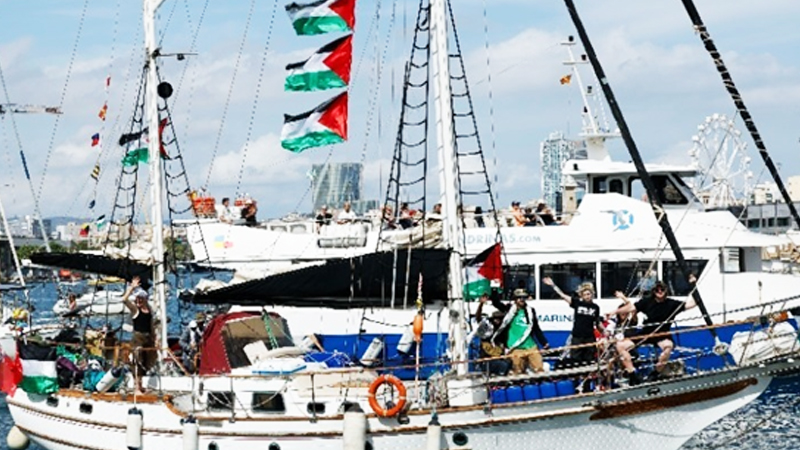 o-eggonos-tou-nelson-mantela-epestrepse-sthn-patrida-tou-meta-thn-apelash-tou-apo-to-israel