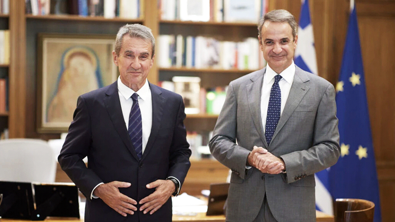 Ο Ανδρέας Λοβέρδος προσχώρησε στη Νέα Δημοκρατία