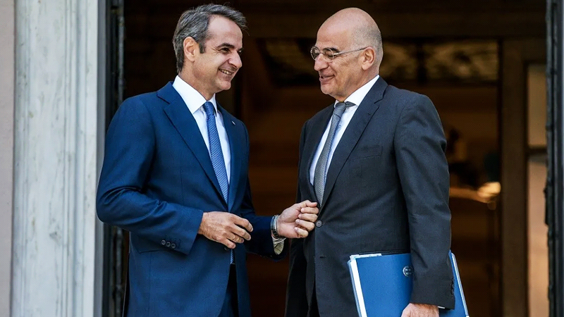 Μεταναστευτικό, εξοπλιστικά και αγορά 4ης Belharra στο τραπέζι