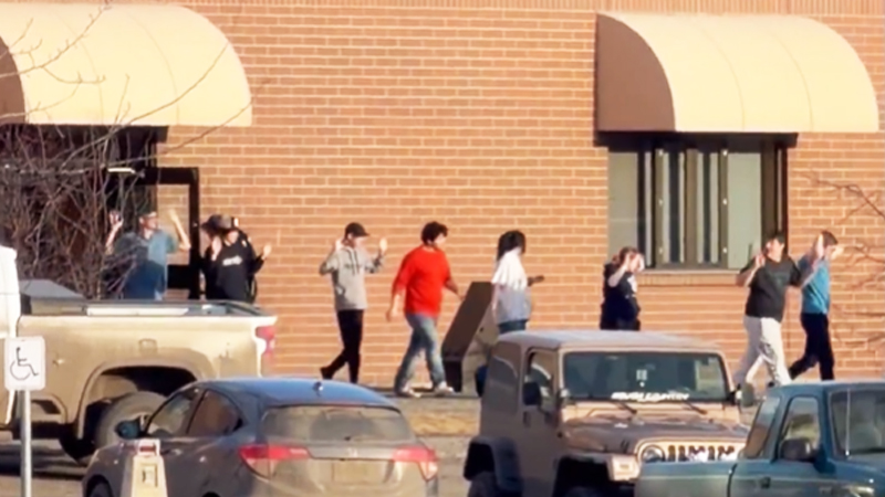 makeleio-me-ennea-nekrous-se-sxoleio-ston-kanada