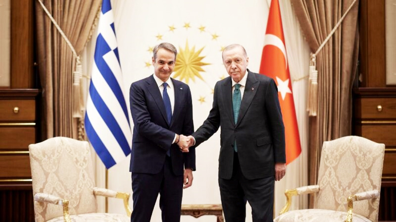 Σε θετικό κλίμα το τετ α τετ Μητσοτάκη - Ερντογάν