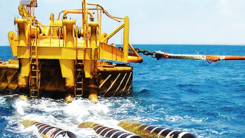 Η Ελλάδα θα προσλάβει εξωτερικό σύμβουλο για να επανεξετάσει το κόστος του καλωδίου με την Κύπρο για να προχωρήσει το έργο