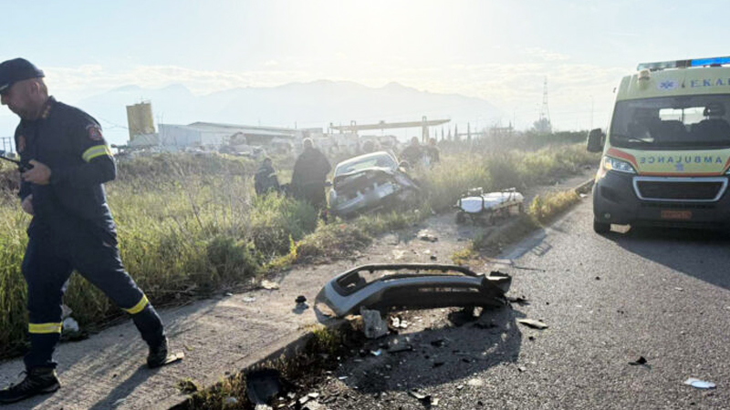 nekrh-27xronh-mhtera-triwn-paidiwn-se-thanathforo-troxaio-sth-lamia