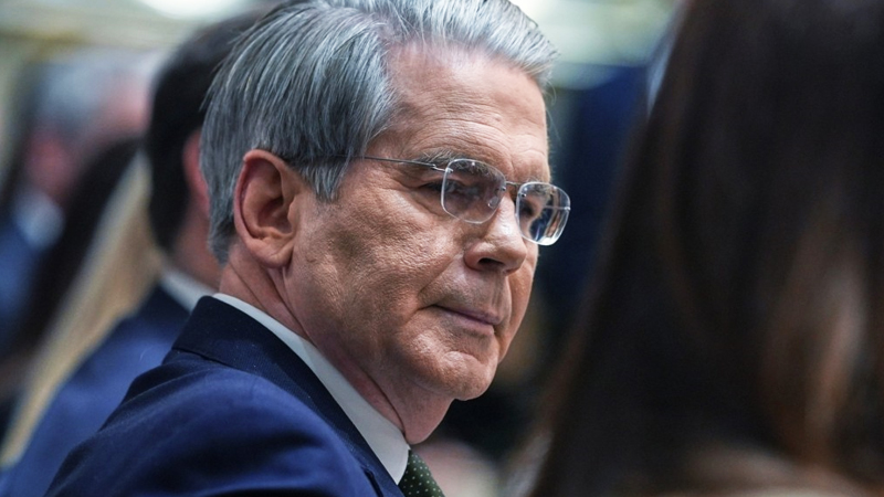 Οι ΗΠΑ επιτρέπουν τη διέλευση ιρανικών τάνκερ από τα Στενά του Ορμούζ